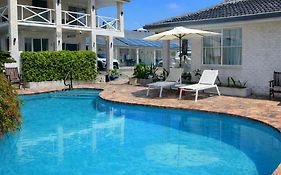 Cooks Endeavour Motor Inn